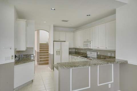 7428 Via Luria, Lake Worth FL - photo 13 of 55