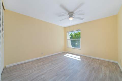 276 Sunshine Drive, Coconut Creek FL - photo 22 of 39