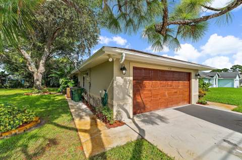 4120 SW Belshaw Street, Port St. Lucie FL - photo 7 of 47