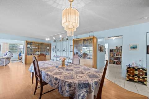 6127 Rainbow Circle, Greenacres FL - photo 14 of 29