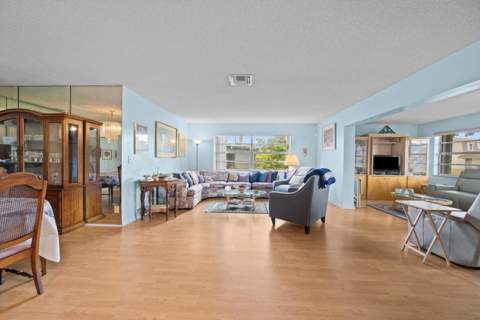 6127 Rainbow Circle, Greenacres FL - photo 9 of 29