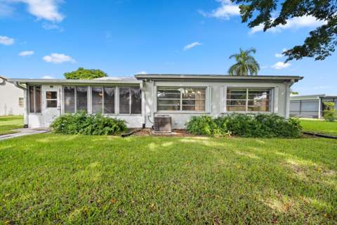 6127 Rainbow Circle, Greenacres FL - photo 24 of 29