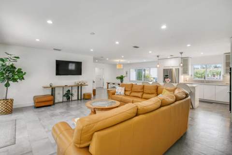 1182 Beach Road, Singer Island FL - photo 16 of 68