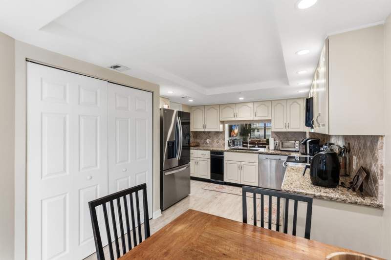 3 bedroom Condominium at 1167 Hillsboro Mile #509, Overlook Condo, Hillsboro Beach — photo 3