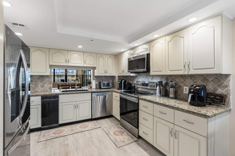 3 bedroom Condominium at 1167 Hillsboro Mile #509, Overlook Condo, Hillsboro Beach — photo 4