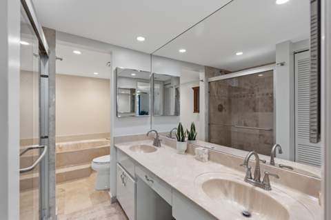 1167 Hillsboro Mile #509, Hillsboro Beach FL - photo 17 of 35
