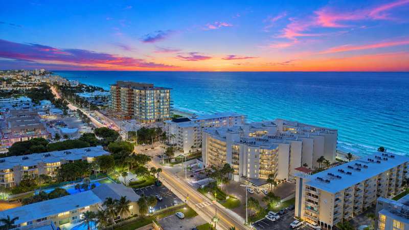 3 bedroom Condominium at 1167 Hillsboro Mile #509, Overlook Condo, Hillsboro Beach — photo 1