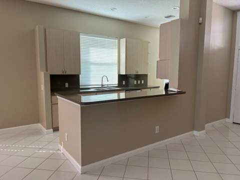 188 S Hampton Drive, Jupiter FL - photo 17 of 45