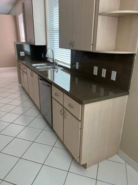 188 S Hampton Drive, Jupiter FL - photo 19 of 45