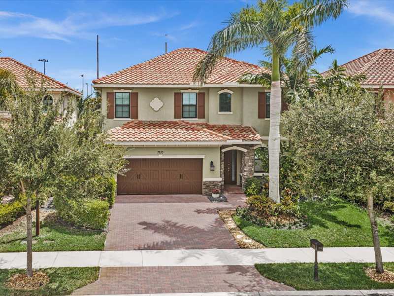 4 bedroom Single Family Residence at 7510 NW 108th Avenue, Parkland Village Replat Two, Parkland — photo 1