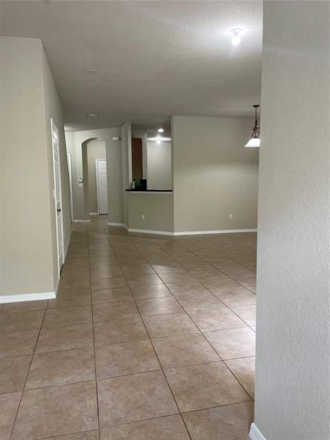 9076 Preston Place, Tamarac FL - photo 15 of 17