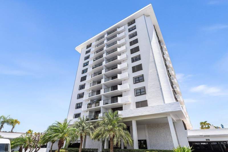 2 bedroom Condominium at 1208 Marine Way #506, Old Port Cove Condo One, North Palm Beach — photo 2