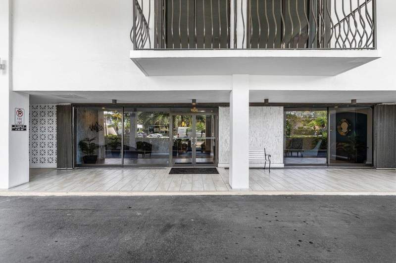 2 bedroom Condominium at 1208 Marine Way #506, Old Port Cove Condo One, North Palm Beach — photo 4