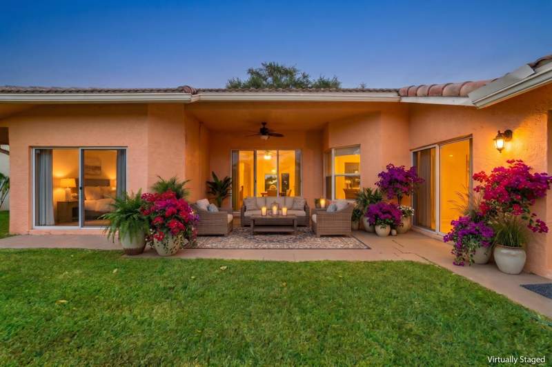 4 bedroom Single Family Residence at 4477 NW 89th Way, Royal Land Amended, Coral Springs — photo 2
