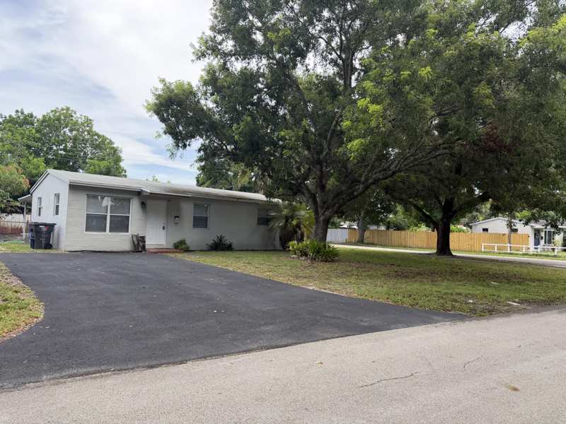 3 bedroom Single Family Residence at 1501 N 70th Way, Boulevard Heights Sec 4, Hollywood — photo 1