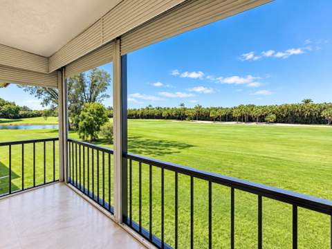 9411 N Hollybrook Lake Drive #310, Pembroke Pines FL - photo 6 of 16