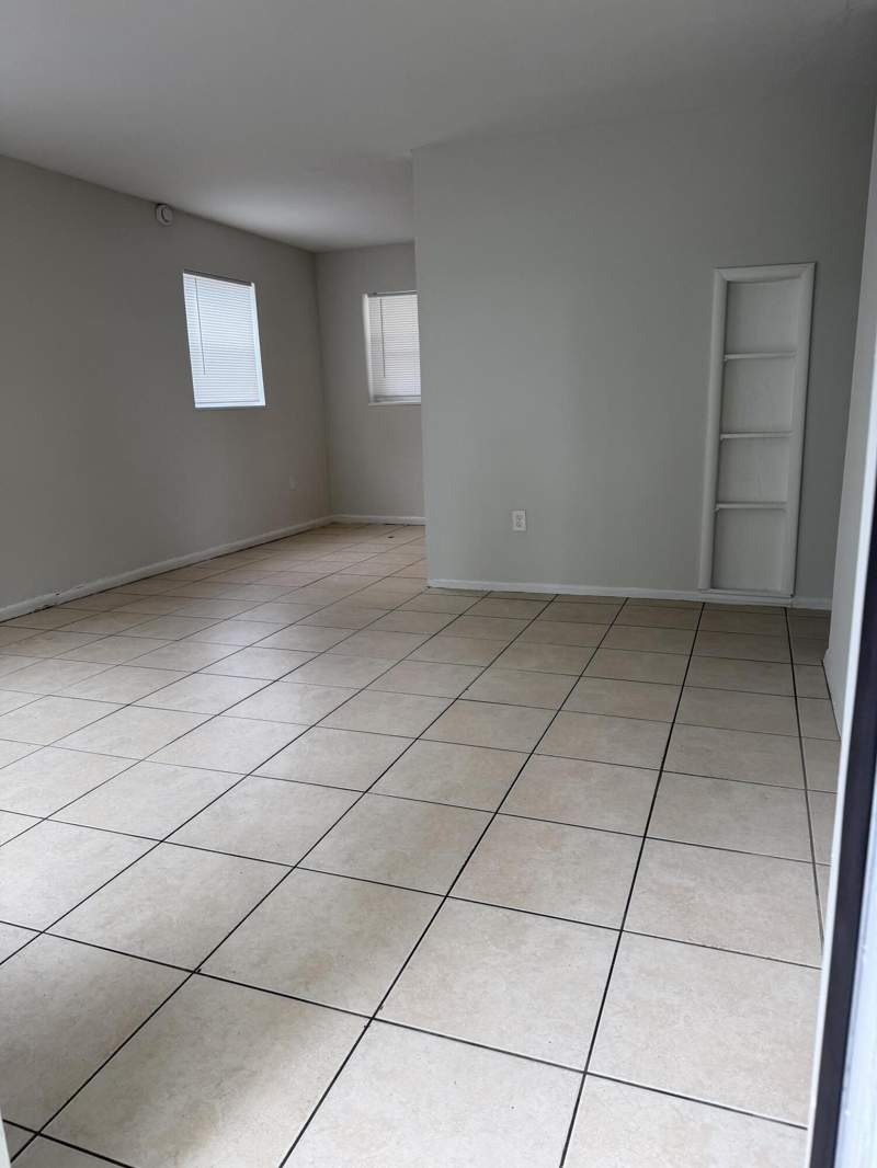 3 bedroom Single Family Residence at 1501 N 70th Way, Boulevard Heights Sec 4, Hollywood — photo 5