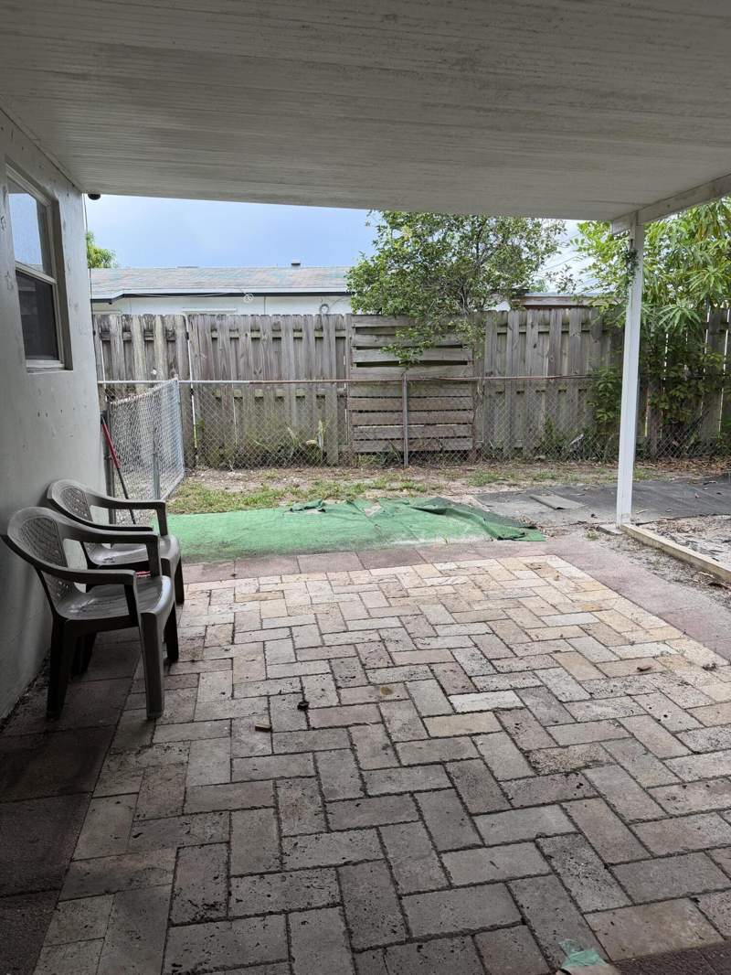 3 bedroom Single Family Residence at 1501 N 70th Way, Boulevard Heights Sec 4, Hollywood — photo 3