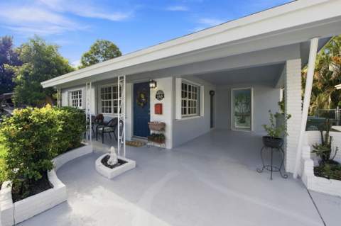 468 NW 48th Street, Oakland Park FL - photo 13 of 25