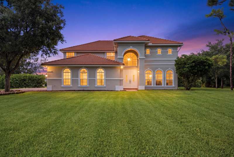 5 bedroom Single Family Residence at 5513 SW Windward Way, Mid-Rivers Yacht And Country Club (Aka Evergreen C, Palm City — photo 1