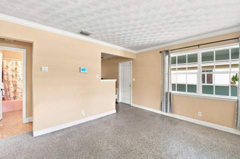 468 NW 48th Street, Oakland Park FL - photo 18 of 25