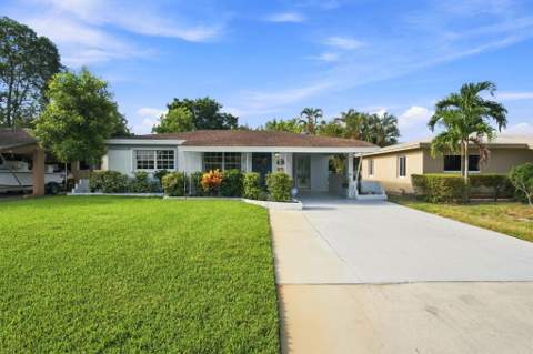 468 NW 48th Street, Oakland Park FL - photo 12 of 25