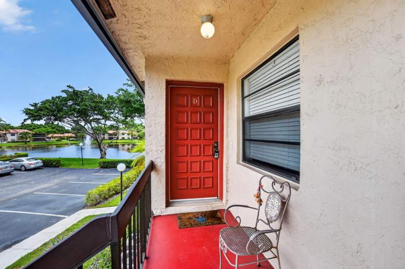 2 bedroom Condominium at 9287 Vista Del Lago #13 D, Pines Of Boca Lago, Boca Raton — photo 3