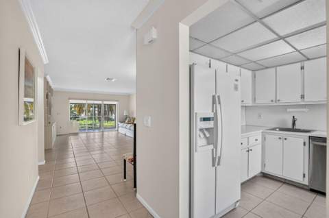 9287 Vista Del Lago #13 D, Boca Raton FL - photo 6 of 48