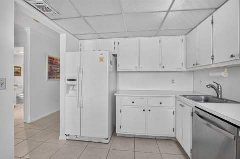 9287 Vista Del Lago #13 D, Boca Raton FL - photo 22 of 48