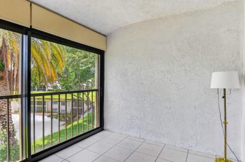 9287 Vista Del Lago #13 D, Boca Raton FL - photo 16 of 48