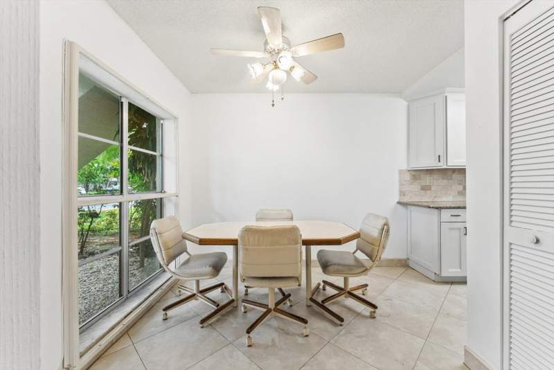 2 bedroom Condominium at 5635 Queen Palm Court #D, Palm Greens At Villa Del Ray Condo II, Delray Beach — photo 4
