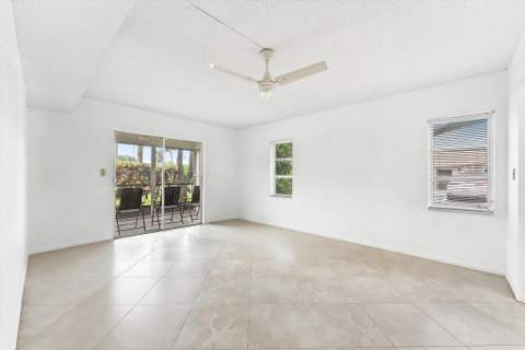 5635 Queen Palm Court #D, Delray Beach FL - photo 15 of 30