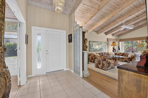 19513 Planters Point Drive, Boca Raton FL - photo 7 of 72