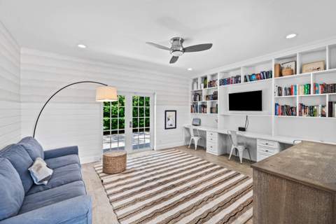2815 Hampton Circle, Delray Beach FL - photo 14 of 36