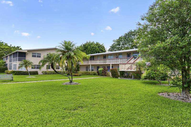 2 bedroom Condominium at 64 Upminster C #64, Upminster C Condo, Deerfield Beach — photo 2