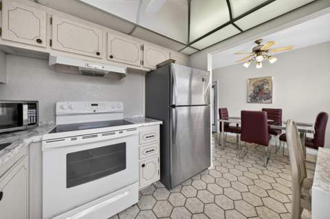 64 Upminster C #64, Deerfield Beach FL - photo 11 of 23