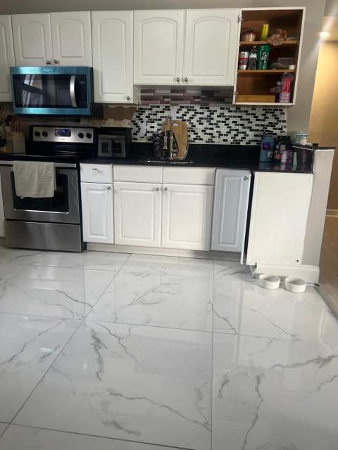 3022 French Avenue, Lake Worth FL - photo 8 of 12
