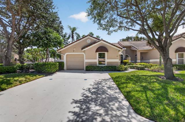 101 SABAL PALM Lane