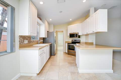 11320 SW Pembroke Drive, Port St. Lucie FL - photo 7 of 50