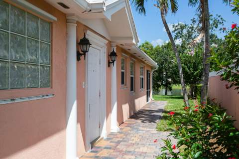 11320 SW Pembroke Drive, Port St. Lucie FL - photo 6 of 50