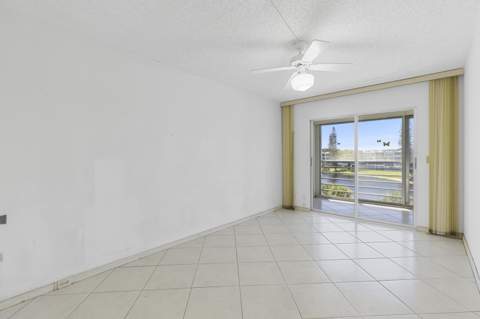 4096 Westbury H #4096, Deerfield Beach FL - photo 15 of 40