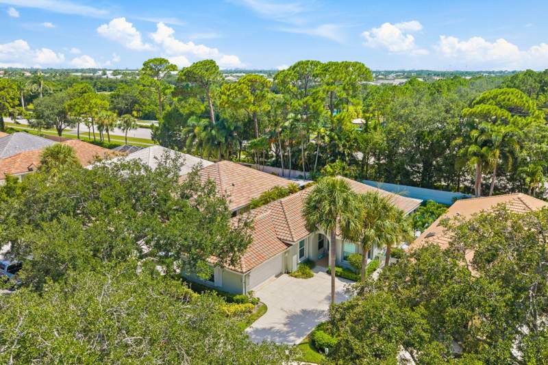 3 bedroom Single Family Residence at 188 S Hampton Drive, Hamptons At Maplewood, Jupiter — photo 4