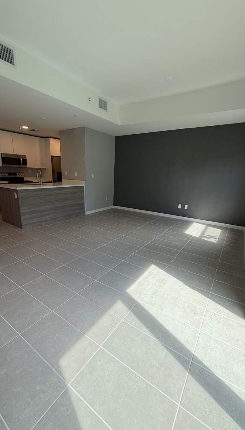 3 bedroom Townhouse at 2511 Pierce Street #2, Hollytown 2, Hollywood — photo 5