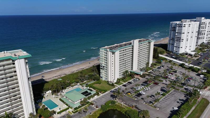 1 bedroom Condominium at 9940 S Ocean Drive #1005, Oceana Oceanfront Condominium I, Jensen Beach — photo 4