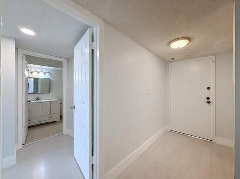 16300 Golf Club Road #201, Weston FL - photo 19 of 48