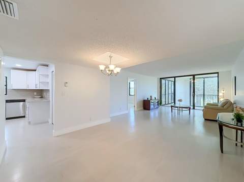 16300 Golf Club Road #201, Weston FL - photo 7 of 48