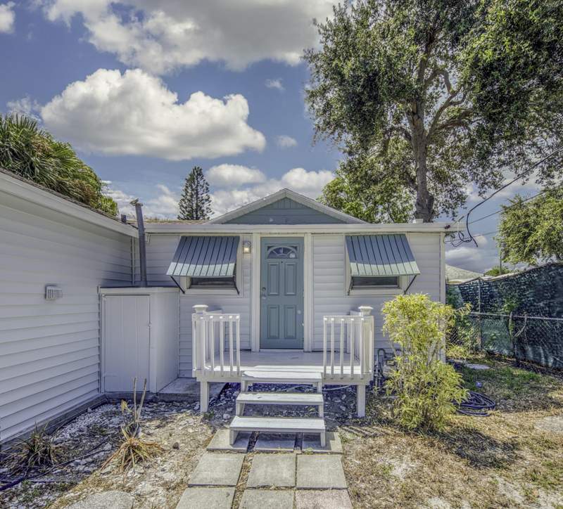 3 bedroom Single Family Residence at 708 N H Street, Lake Worth Town Of, Lake Worth Beach — photo 2