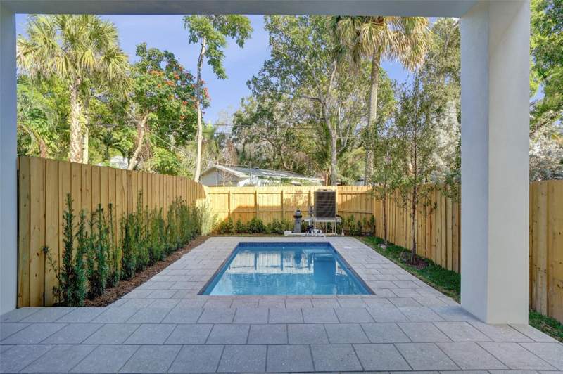 3 bedroom Townhouse at 606 SW 7th Avenue, Tarpon River, Fort Lauderdale — photo 3