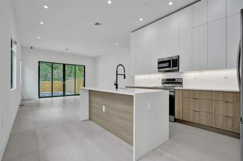 606 SW 7th Avenue, Fort Lauderdale FL - photo 9 of 60
