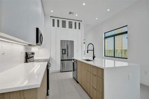 606 SW 7th Avenue, Fort Lauderdale FL - photo 14 of 60